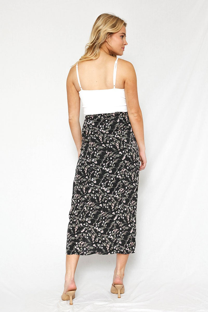 Front slit midi skirt