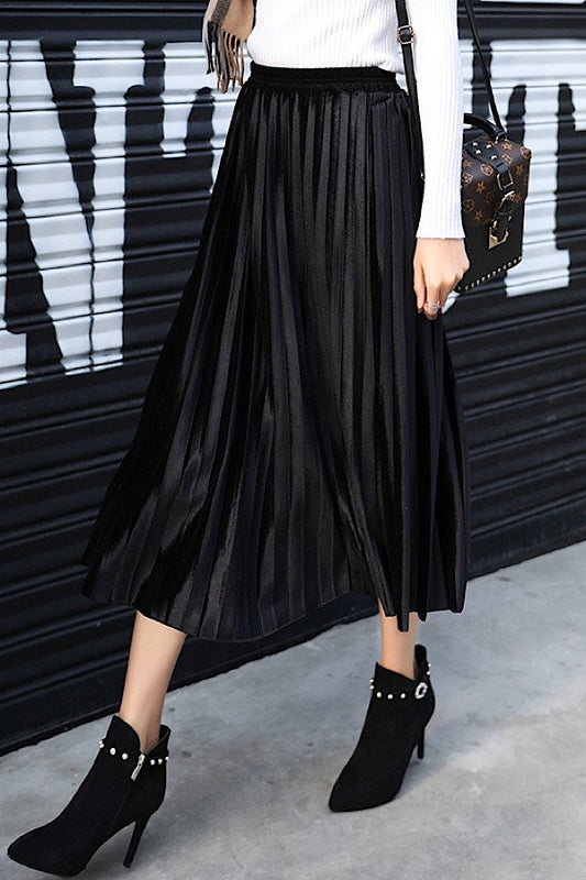 Pleated midi skirt