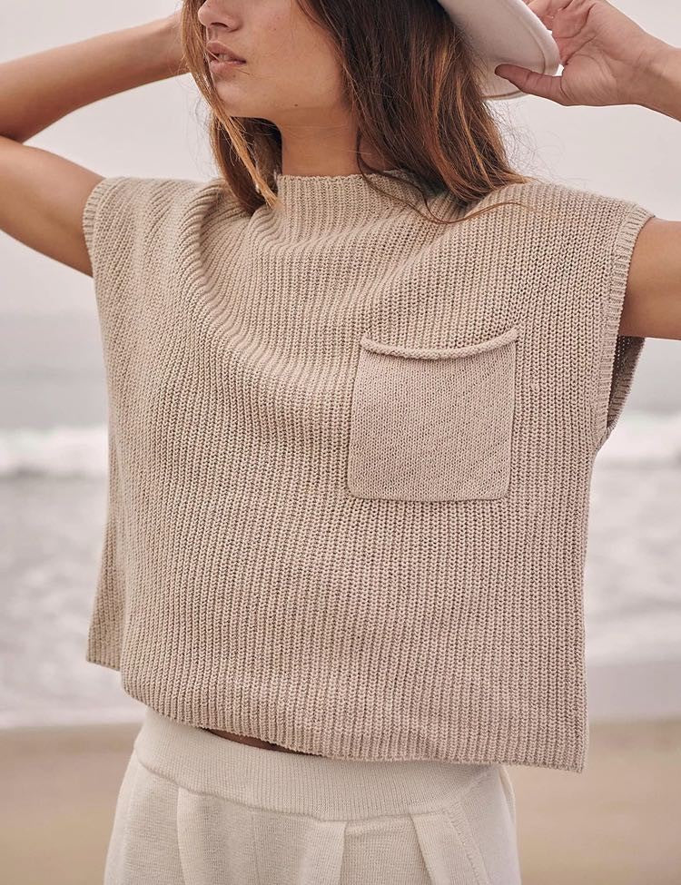 Sleeveless knit sweater