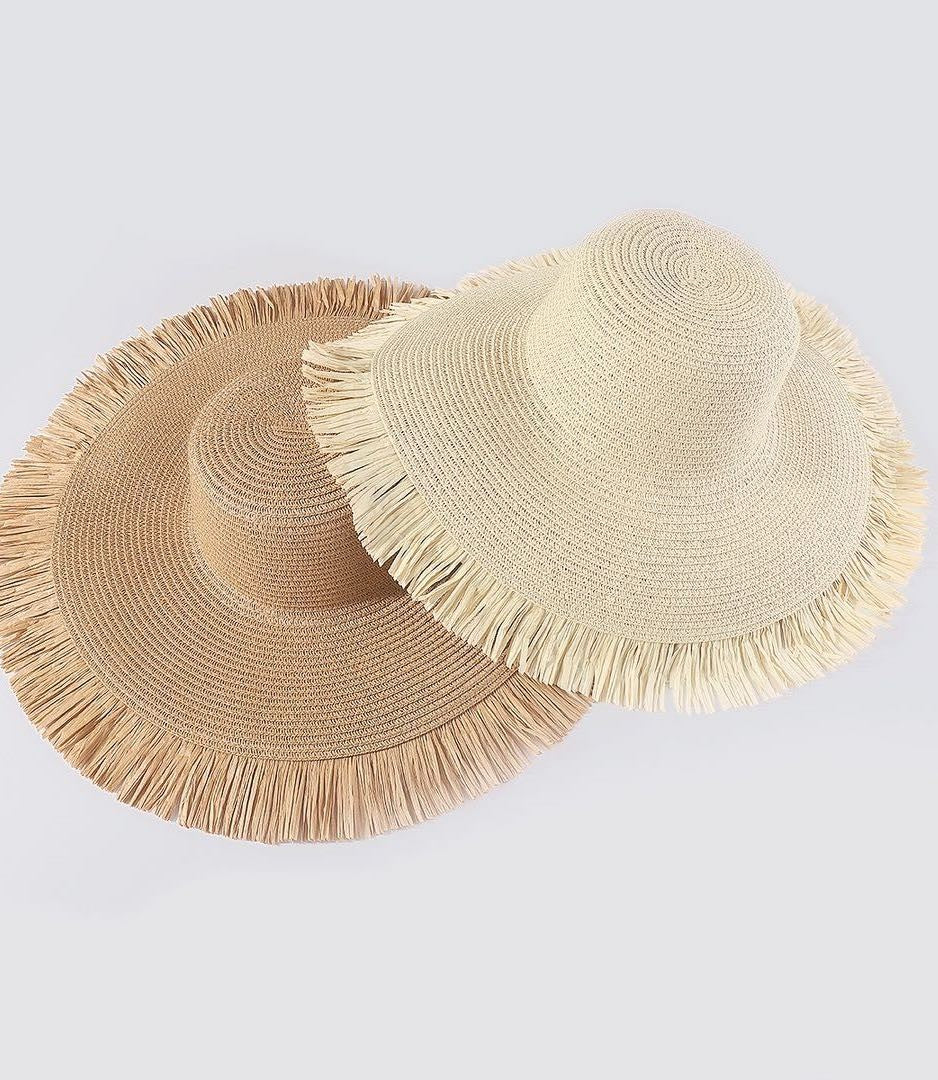 Big sun hat with fringe trim