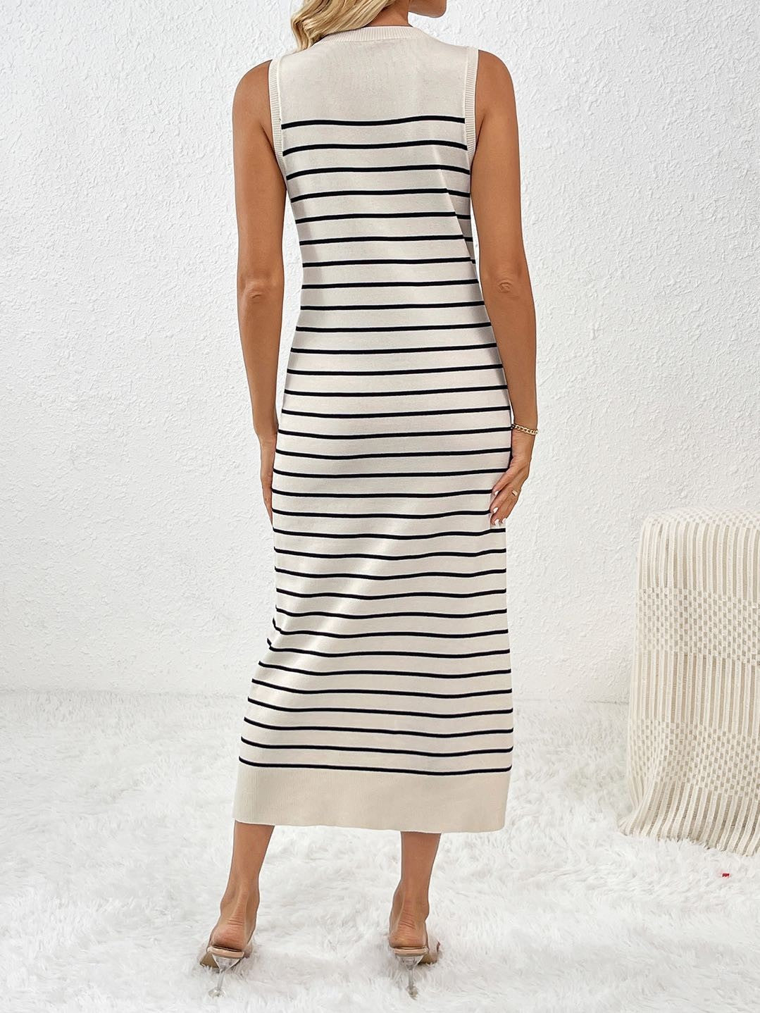 Striped sleeveless midi dress