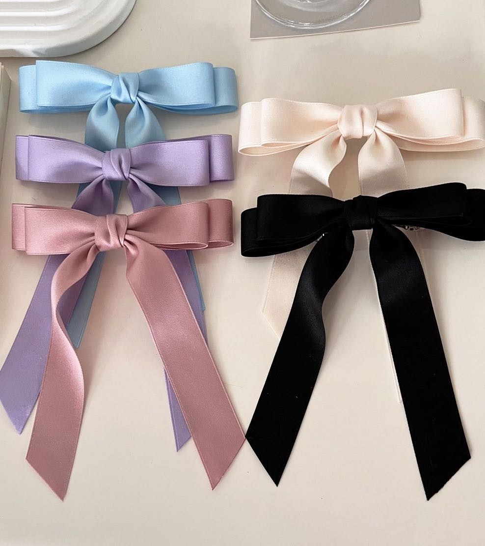 Ribbon hair bow