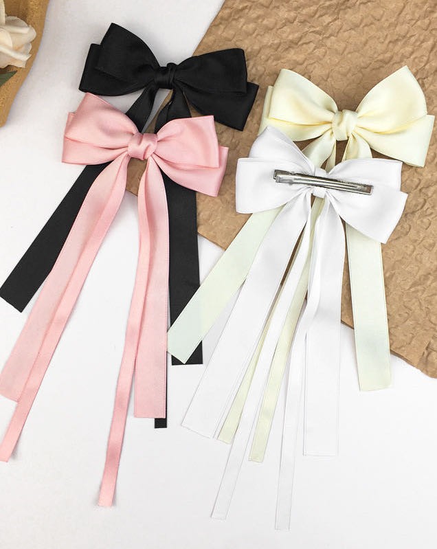 Assorted hair bows