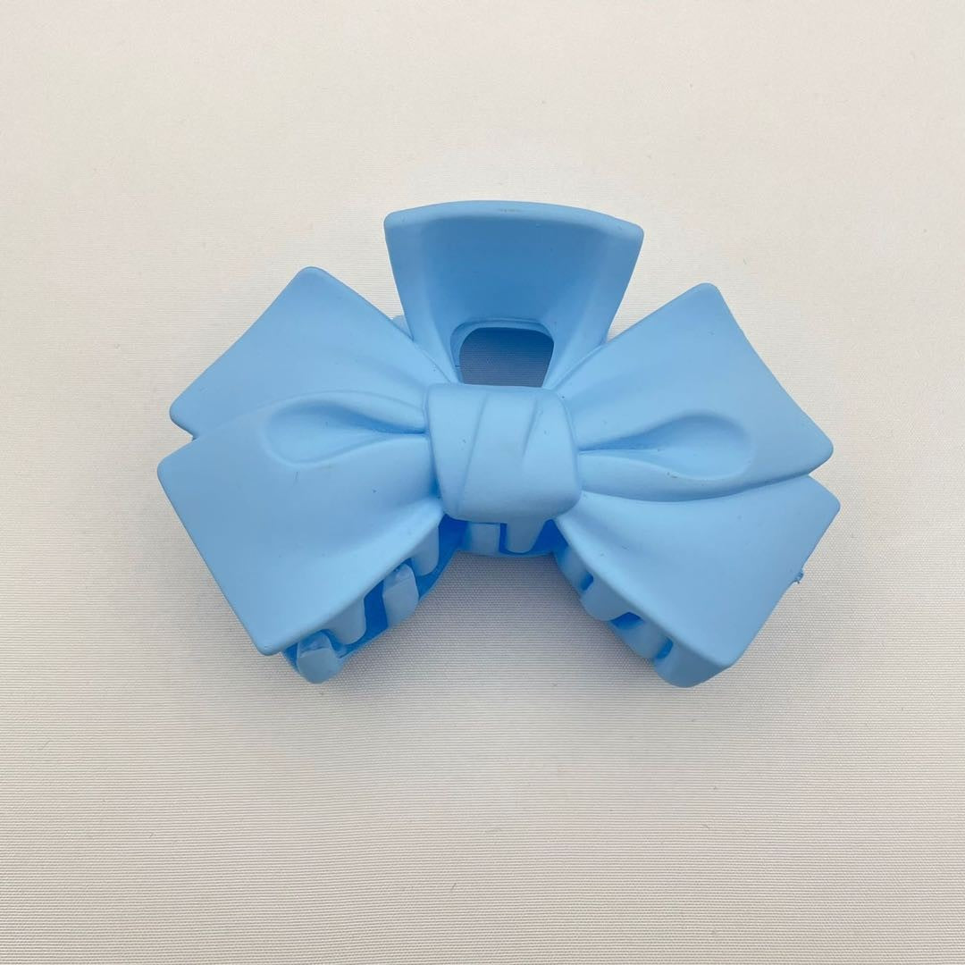 Bow hair clips