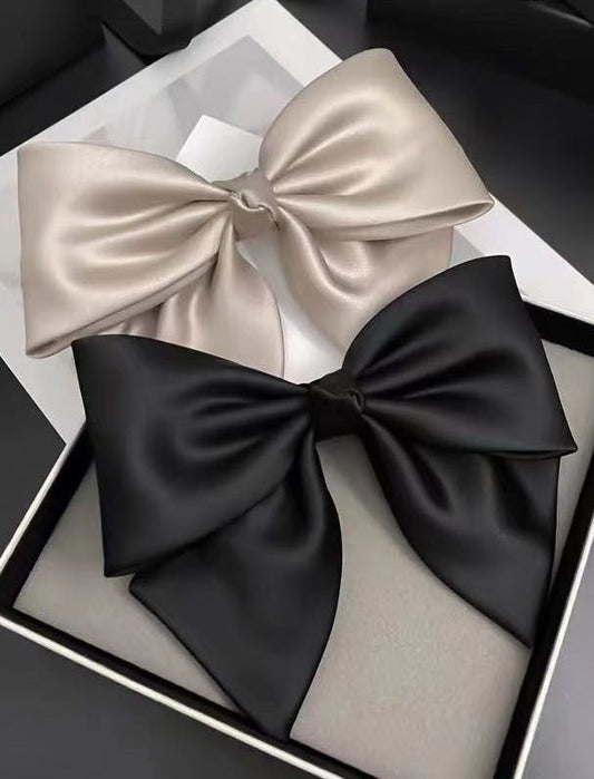 Hair bow