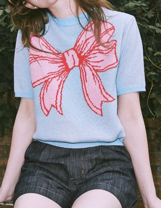 Short sleeve bow sweater